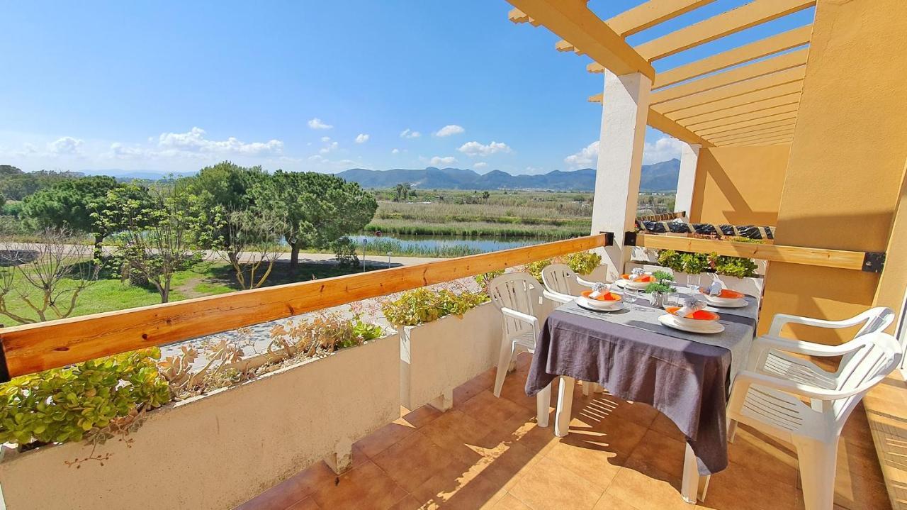 Juncos Y Lirios, Appartement