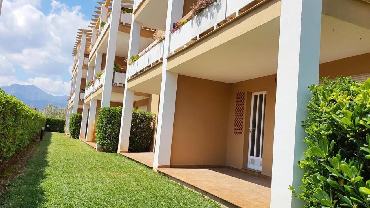 Juncos Y Lirios, Appartement *